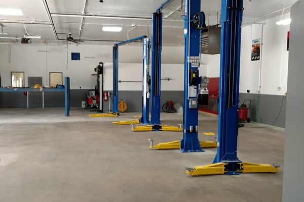 Stroebel Automotive repair shop